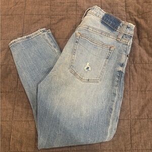 Abercrombie & Fitch Light Wash Cropped Jeans